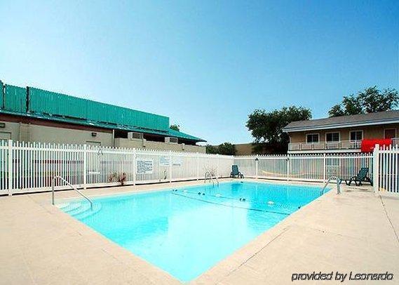 Rodeway Inn West Dodge Omaha Facilități foto